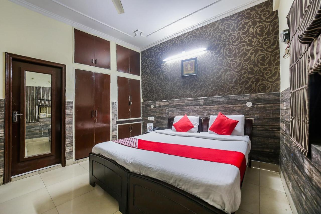 Oyo Downtown Inn Near Leisure Valley Park Gurgaon Eksteriør bilde