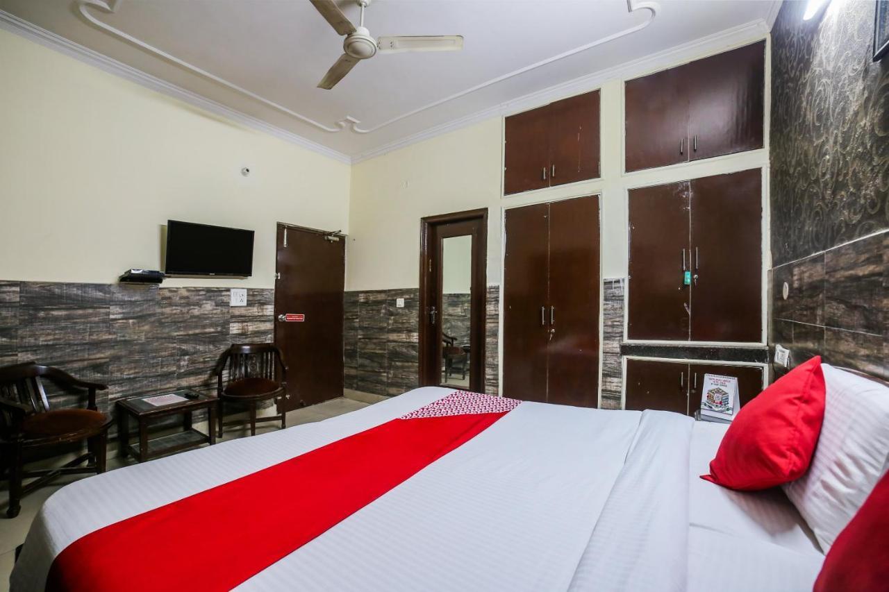 Oyo Downtown Inn Near Leisure Valley Park Gurgaon Eksteriør bilde